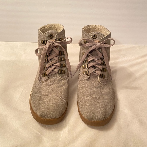 Toms Sherpa Lined Ankle Boot Convertible Shoes. Size 8w - Picture 5 of 13